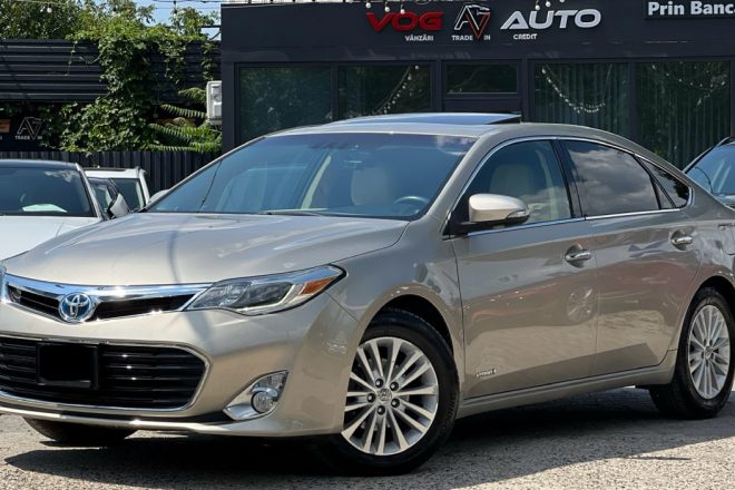 Toyota Avalon Hybrid 2013