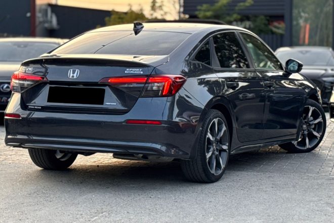 Honda Civic Touring
