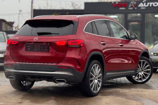 Mercedes GLA 250