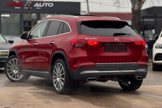 Mercedes GLA 250