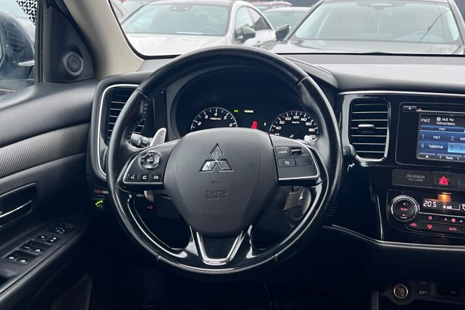 Mitsubishi Outlander 2015
