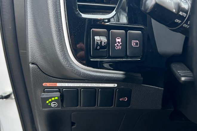 Mitsubishi Outlander 2015