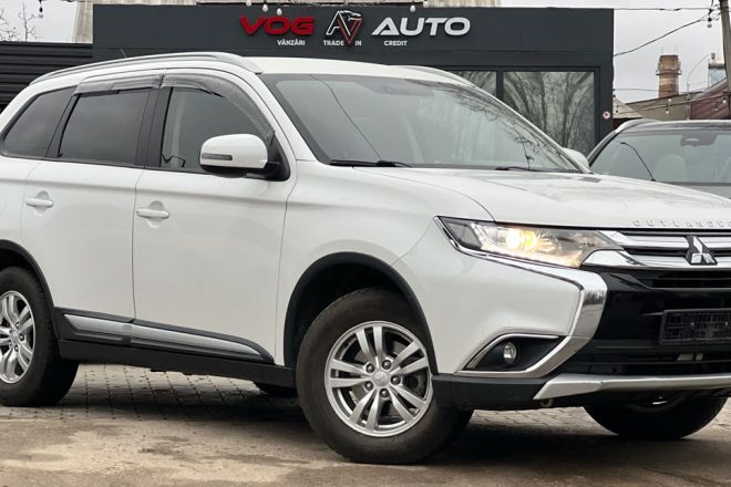 Mitsubishi Outlander 2015