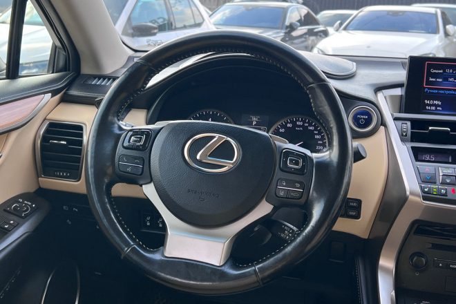 Lexus NX300h 2017