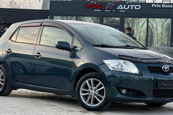 Toyota Auris 2009