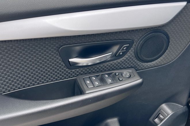 BMW 216D 7 LOC. 2019