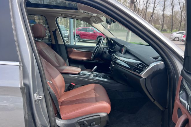 BMW X5 40E 2016