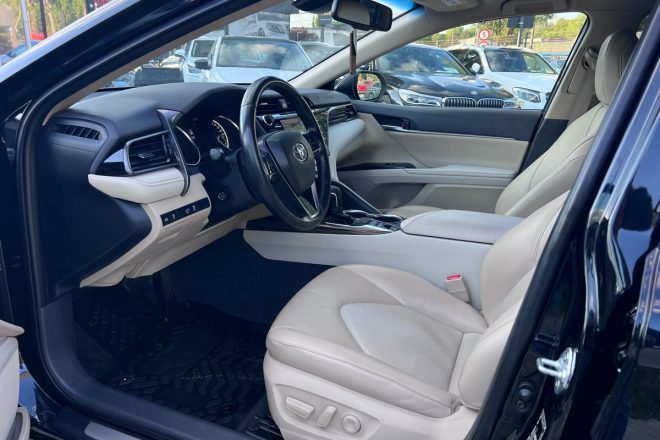 Toyota Camry 2.5 Hybrid 2019