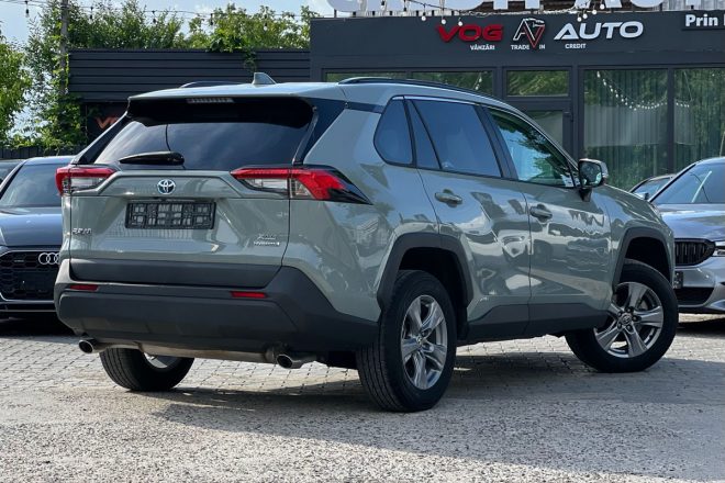 Toyota Rav-4 Hybrid 2022