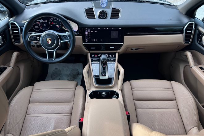 Porsche Cayenne 2021