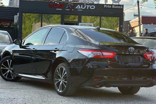 Toyota Camry 2.5 Hybrid 2019