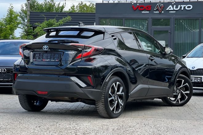 Toyota C-HR Hybrid 2017