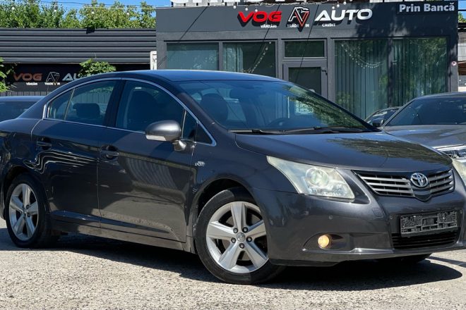 Toyota Avensis 2.2 D-cat Aut .2009