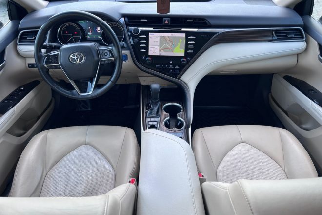 Toyota Camry 2.5 Hybrid 2019