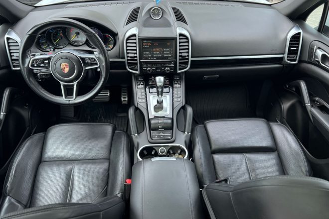 Porsche Cayenne Plug-in 2016