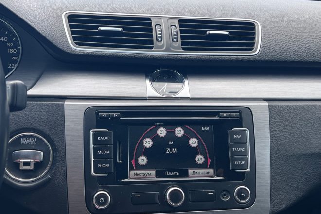 Volkswagen Passat 1.6 TDI 2012