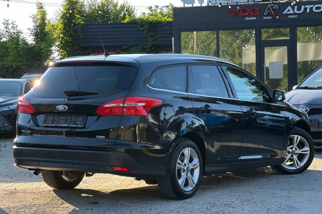 Ford Focus 2015