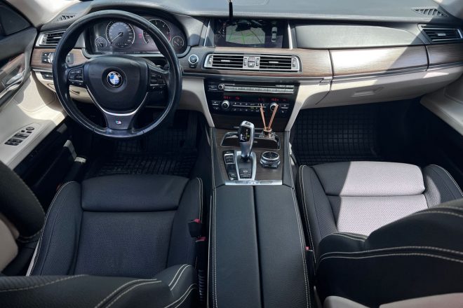 BMW 730d 2012