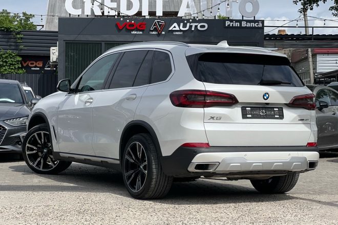 BMW X5 40i XDrive 2022