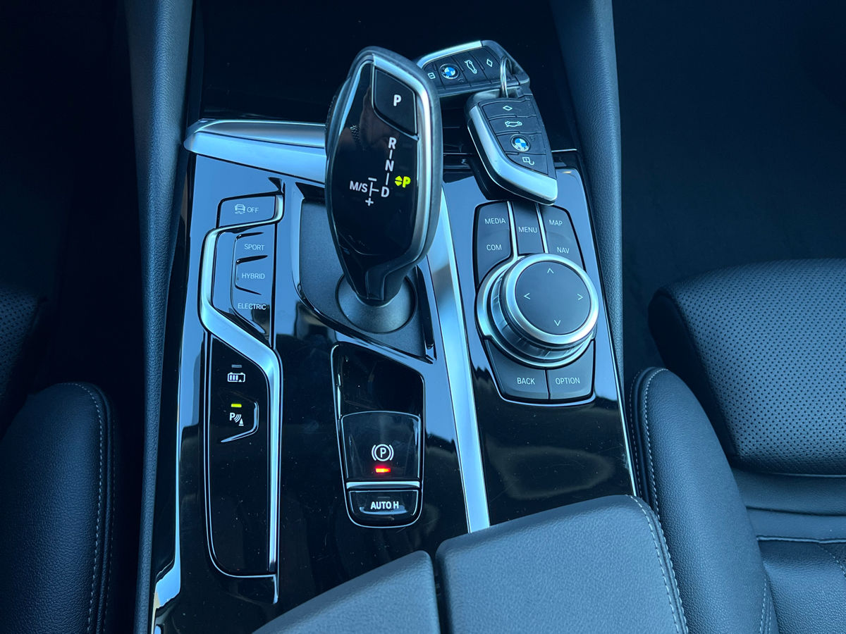 BMW 530e 2022