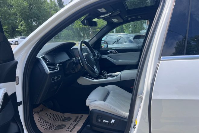 BMW X5 40i XDrive 2022