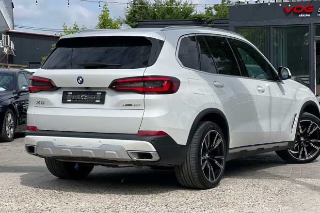 BMW X5 40i XDrive 2022
