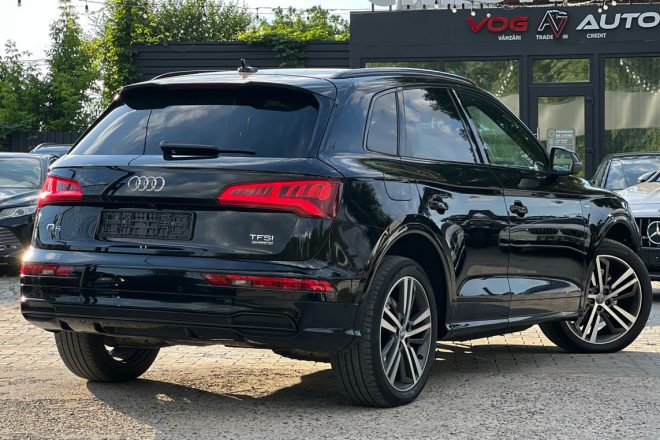 Audi Q5 S-line 2.0TFSI 2017