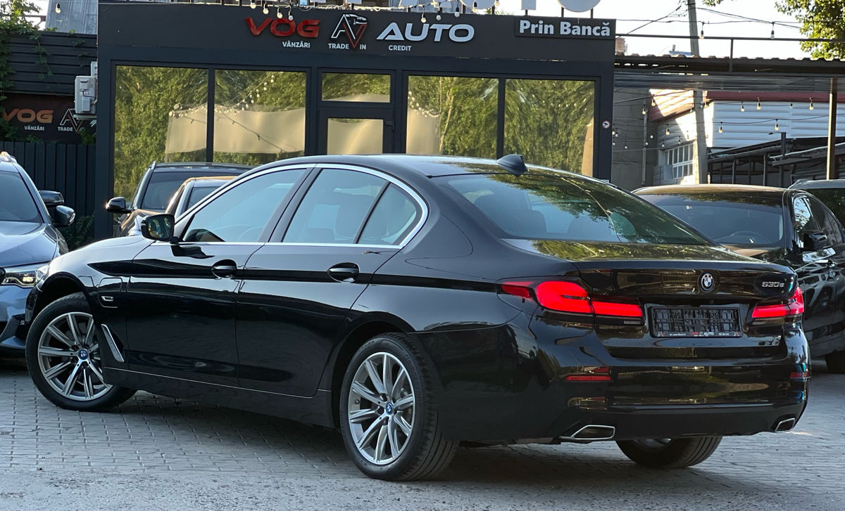BMW 530e 2022