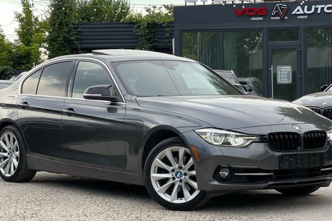 BMW 330e 2017