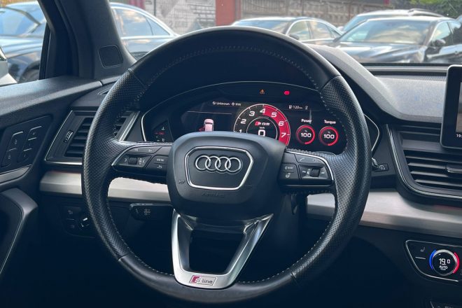 Audi Q5 S-line 2.0TFSI 2017