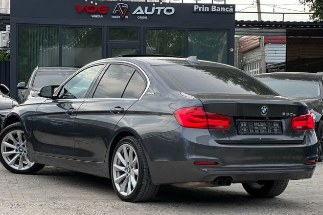 BMW 330e 2017