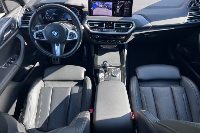 BMW X3 30e Plug-in 2021