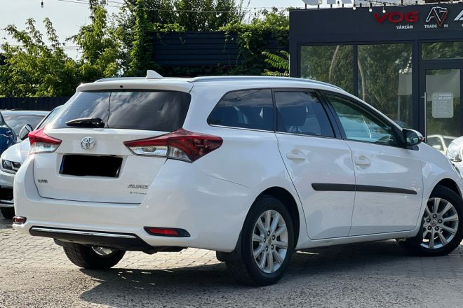 Toyota Auris 1.4 Diesel 2015