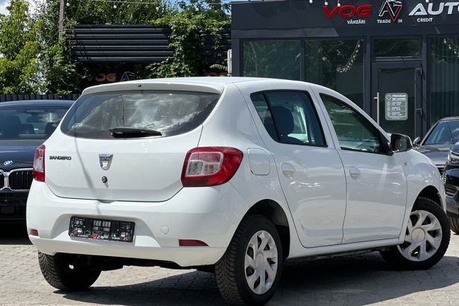 Dacia Sandero 2016