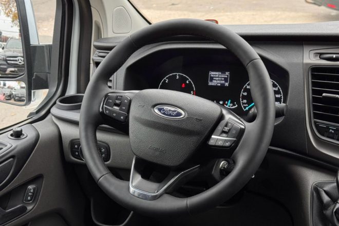 Ford Transit Custom 5 Locuri 2019