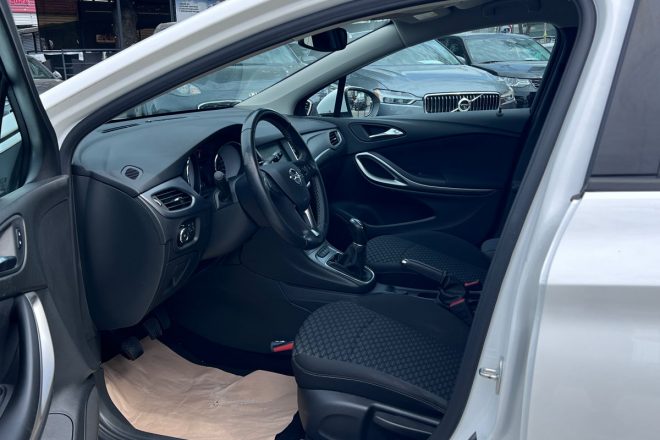 Opel Astra K 2019