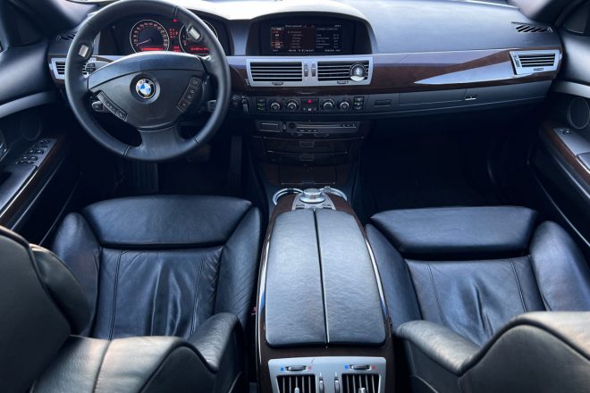 BMW 730Li