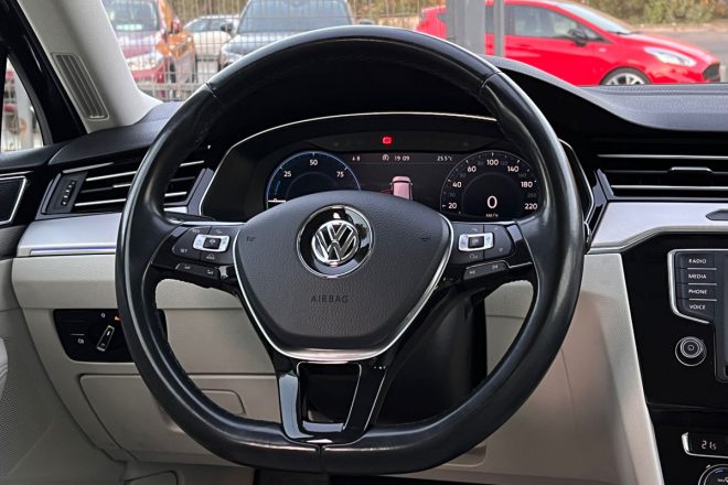 Volkswagen Passat GTE 2017