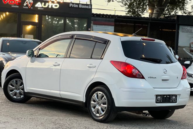 Nissan Versa