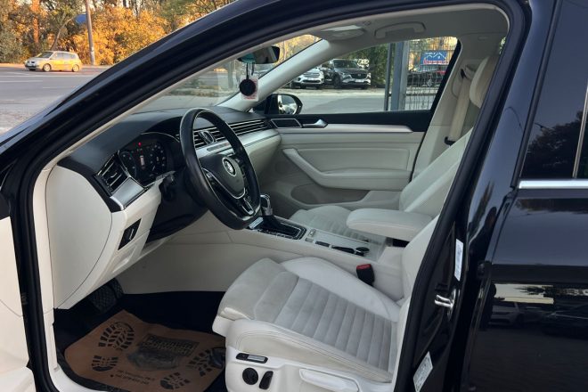 Volkswagen Passat GTE 2017