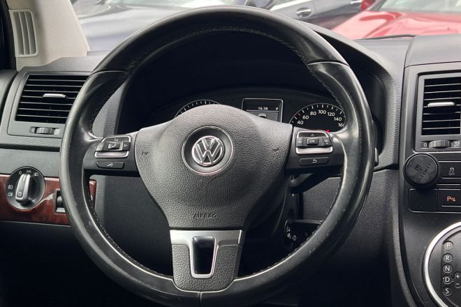 Vplkswagen T5 Multivan 2.0 TDI Aut. 2012